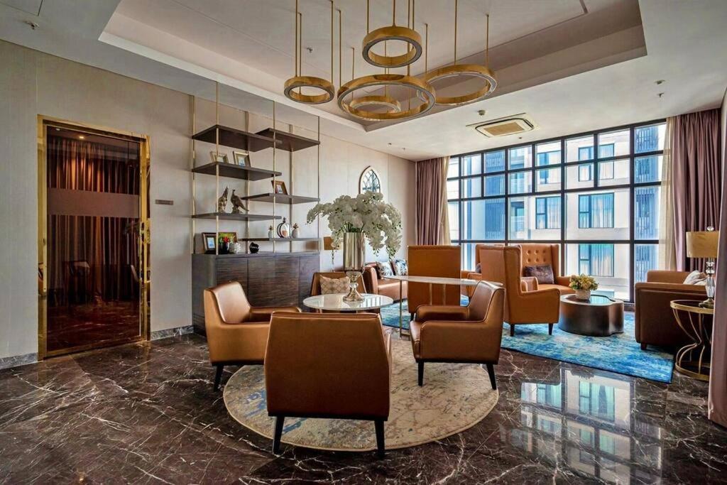 D1Mension 3Br Luxury Condo City Center In Dist 1 Хошимін Екстер'єр фото
