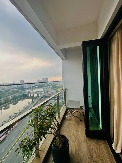 D1Mension 3Br Luxury Condo City Center In Dist 1 Хошимін Екстер'єр фото